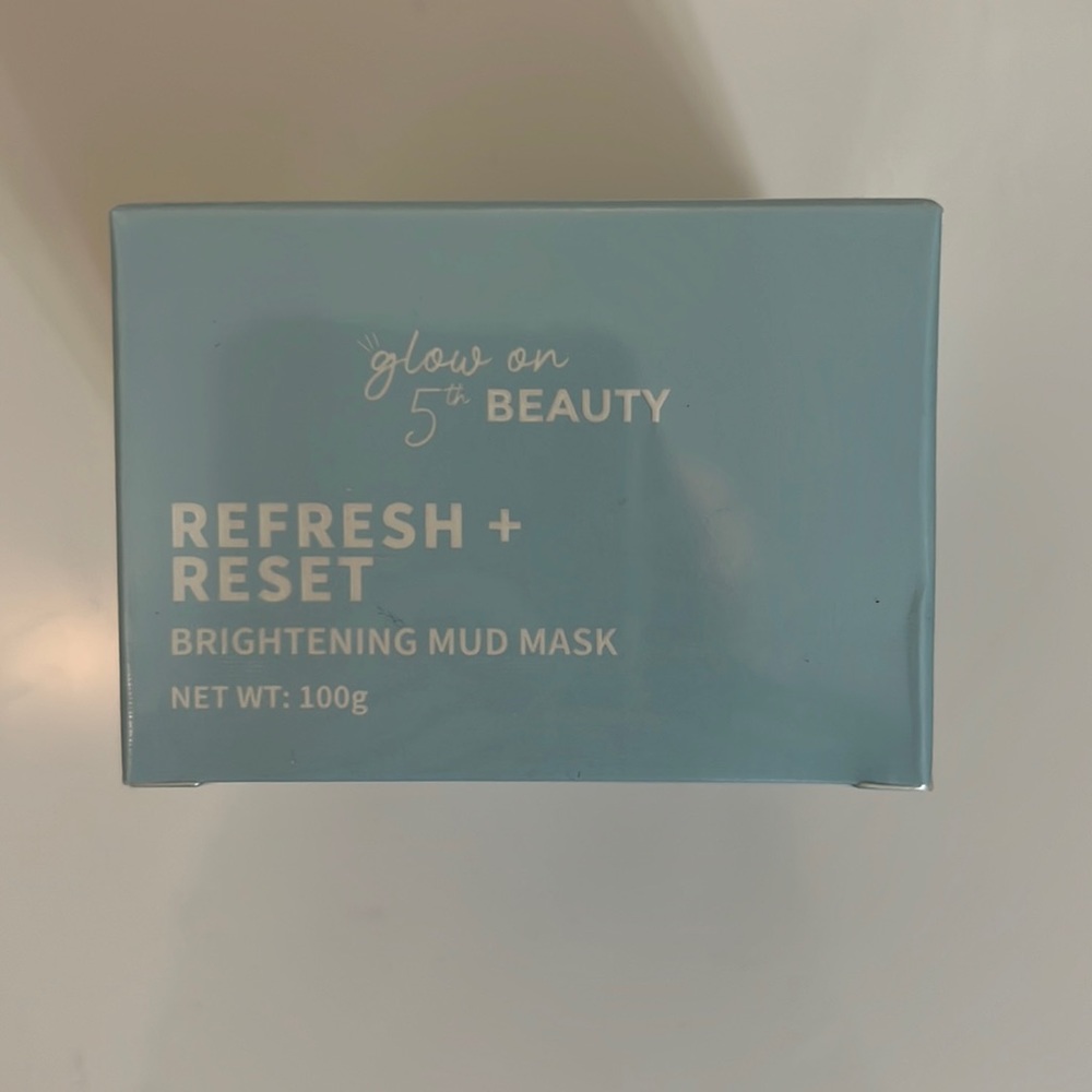 Glow on Fifth Beauty Refresh and Reset Brightening Mud Mask